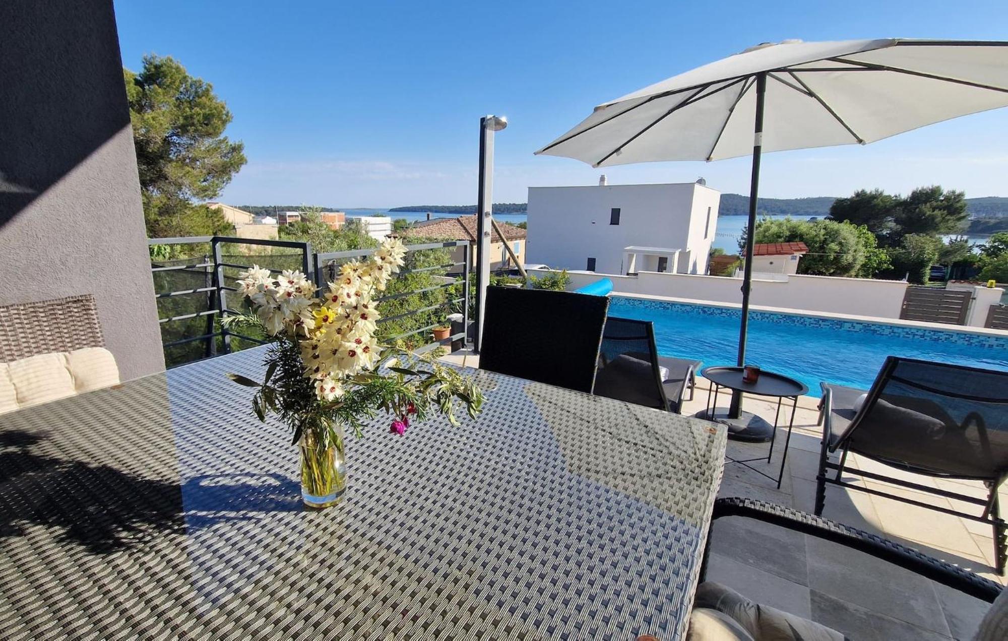 Villa Pura Vida With Sea View Pula Exterior foto